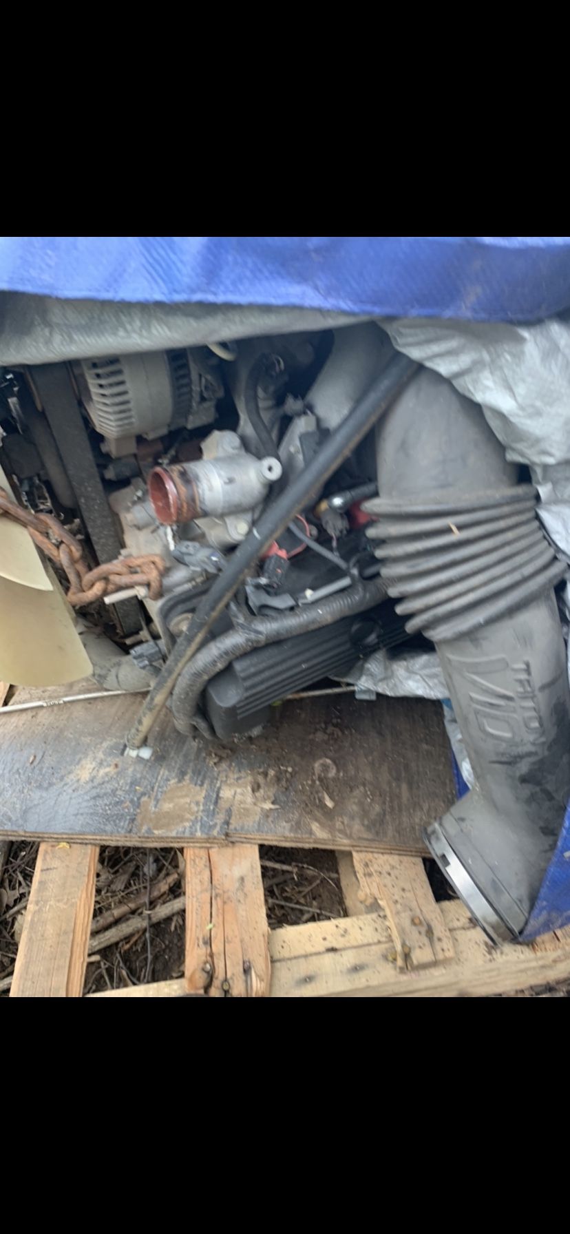V10 Triton Motor