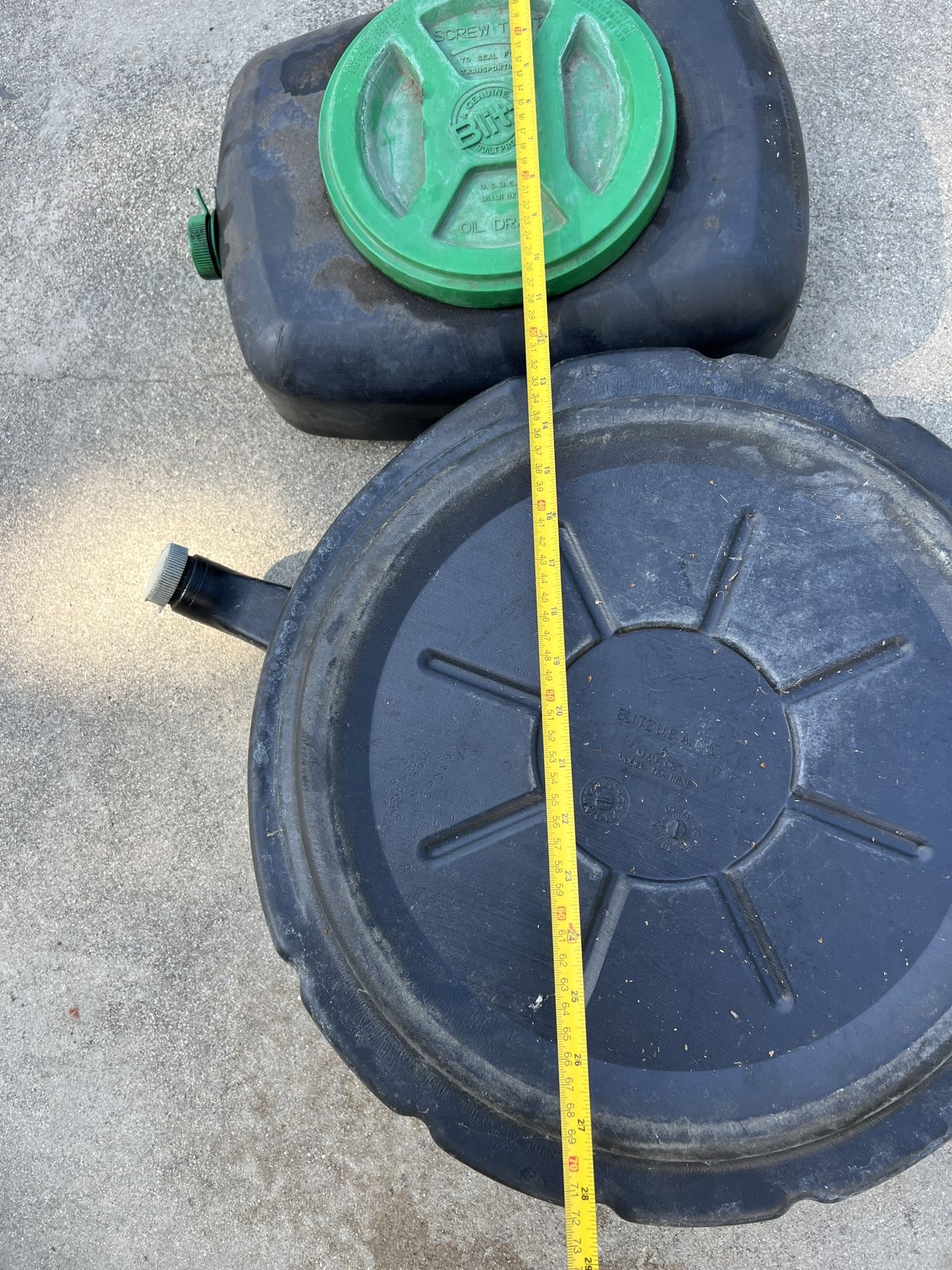 Blitz Crude Control Oil Drain Containers for Sale in Rosemead, CA OfferUp