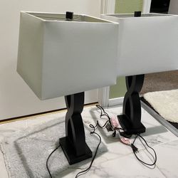 Ashley Furniture Contemporary Lamp