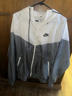 Nike windbreaker