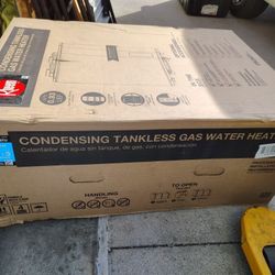 Water Heater Tankless Gas  8.4 Indoor/Outdoor Condensing 3 Shower 157000 BTU