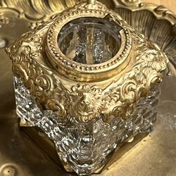 Rare Late 1800s  Antique 4 Lion Inkwell With Brass Ornate Pressed 4 Lions On Tray -cut Crystal / Glass 