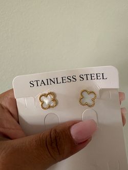 eEARINGS