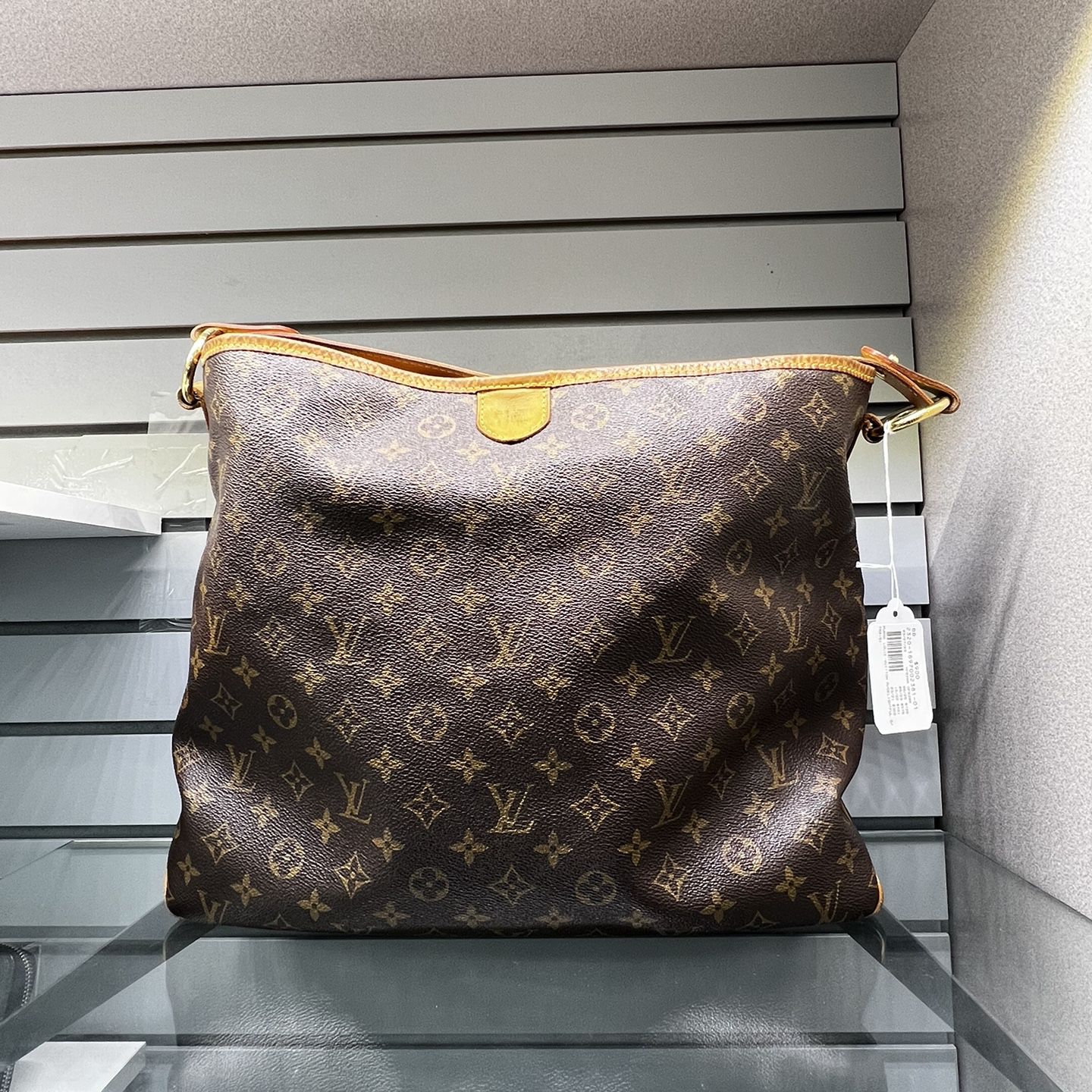 authentic Louis Vuitton, Delightful for Sale in Weslaco, TX - OfferUp