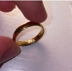 18k gold ring size 8