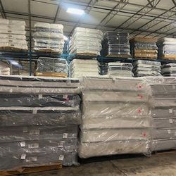 ❤️❤️❤️GIGANTIC ORTHOPEDIC FIRM MATTRESS SET LIQUIDATION SALE ❤️❤️❤️