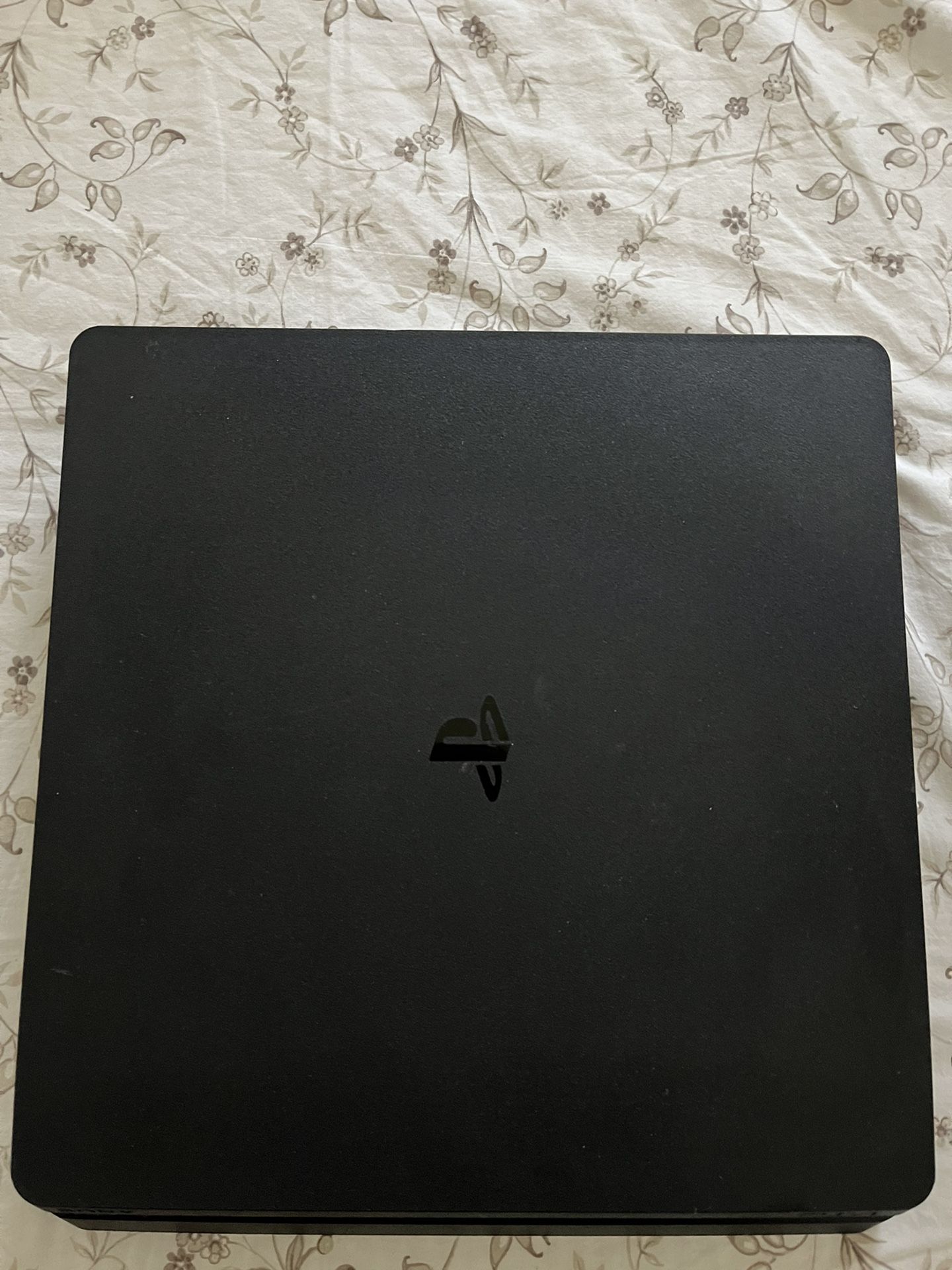 PS4 with 11 Games