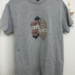 Graphic T Medium Gray 