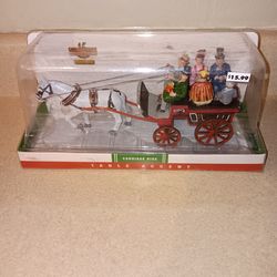 Lemax Carriage Ride Table Accent