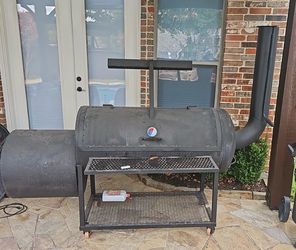 🔥 Custom-Made Heavy-Duty BBQ Smoker – $900