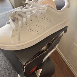 Adidas Advantage Size 7 W