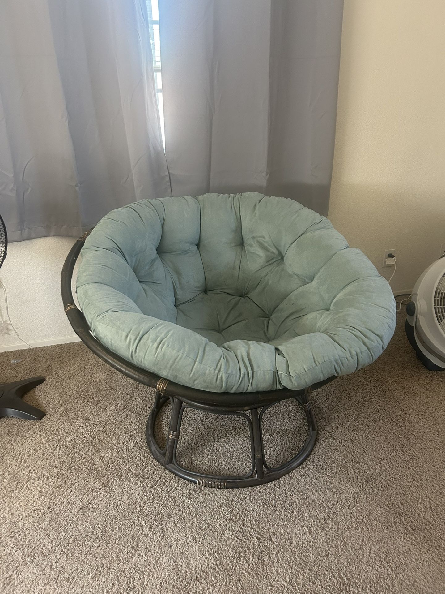 Papasan Chair With Cushion