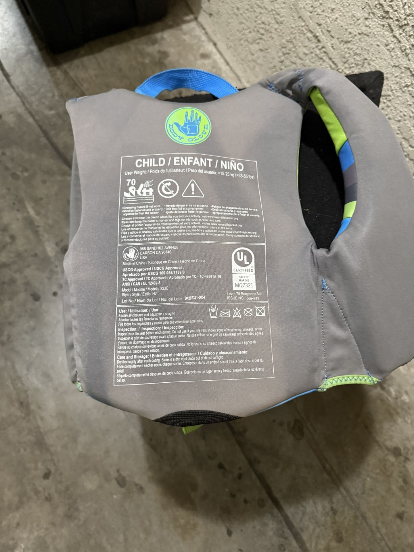 Life jacket