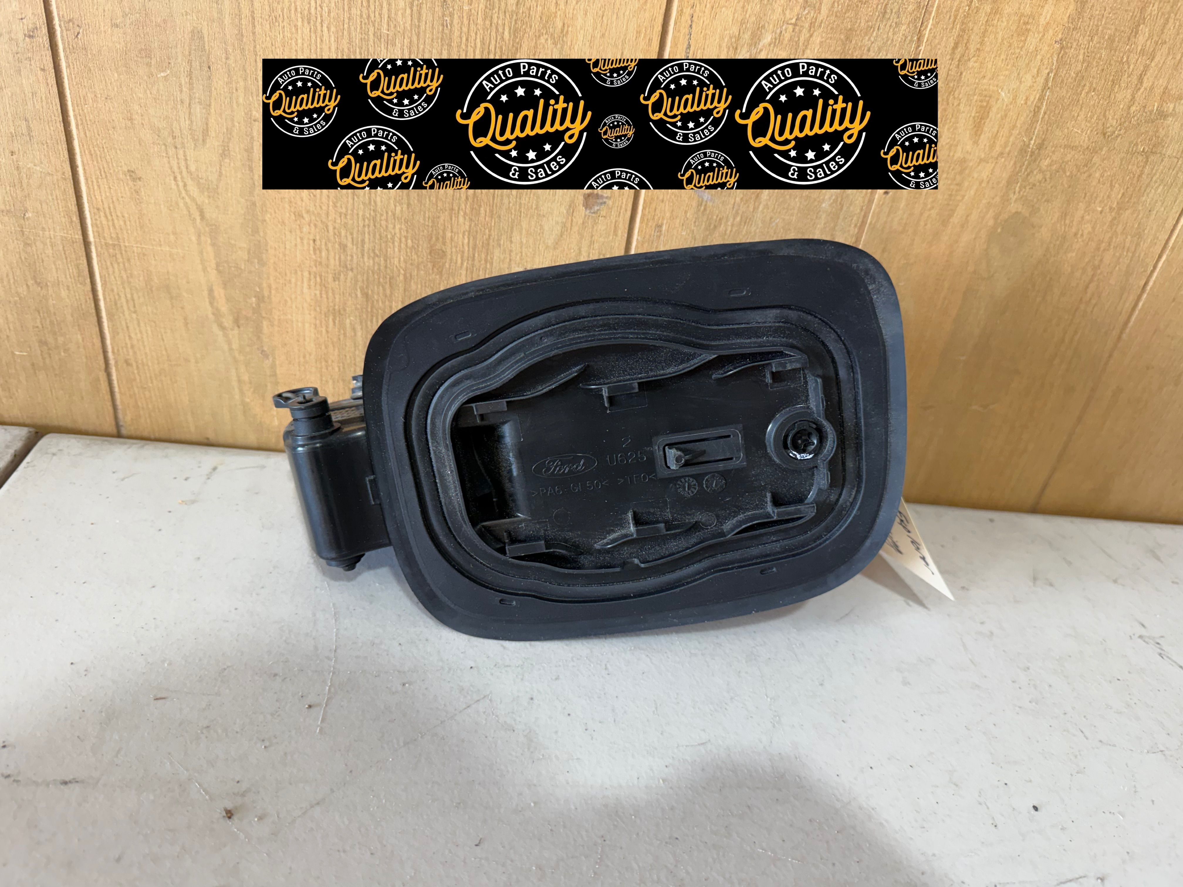 2020 2021 2022 2023 2024 2025 Ford Explorer Fuel Filler Housing