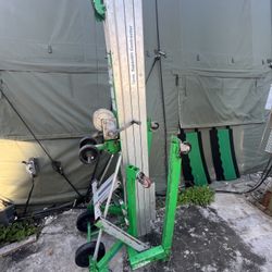 Genie SLC-18 18 Foot Material Duct Jack AC Lift Contractor SuperLift