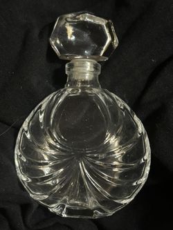 Vintage French clear-cut Cristal Perfume Bottle