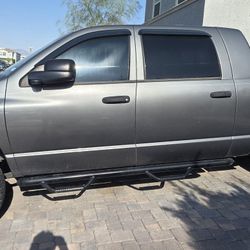 2007 Ram 2500 5.9 Mega Cab 4x4 Manual