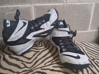 Nike LeBron Zoom Soldier 8 premium