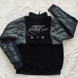 Nike Pullover Men’s L