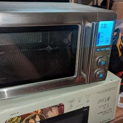 Breville Smooth Wave Microwave 1.2cu