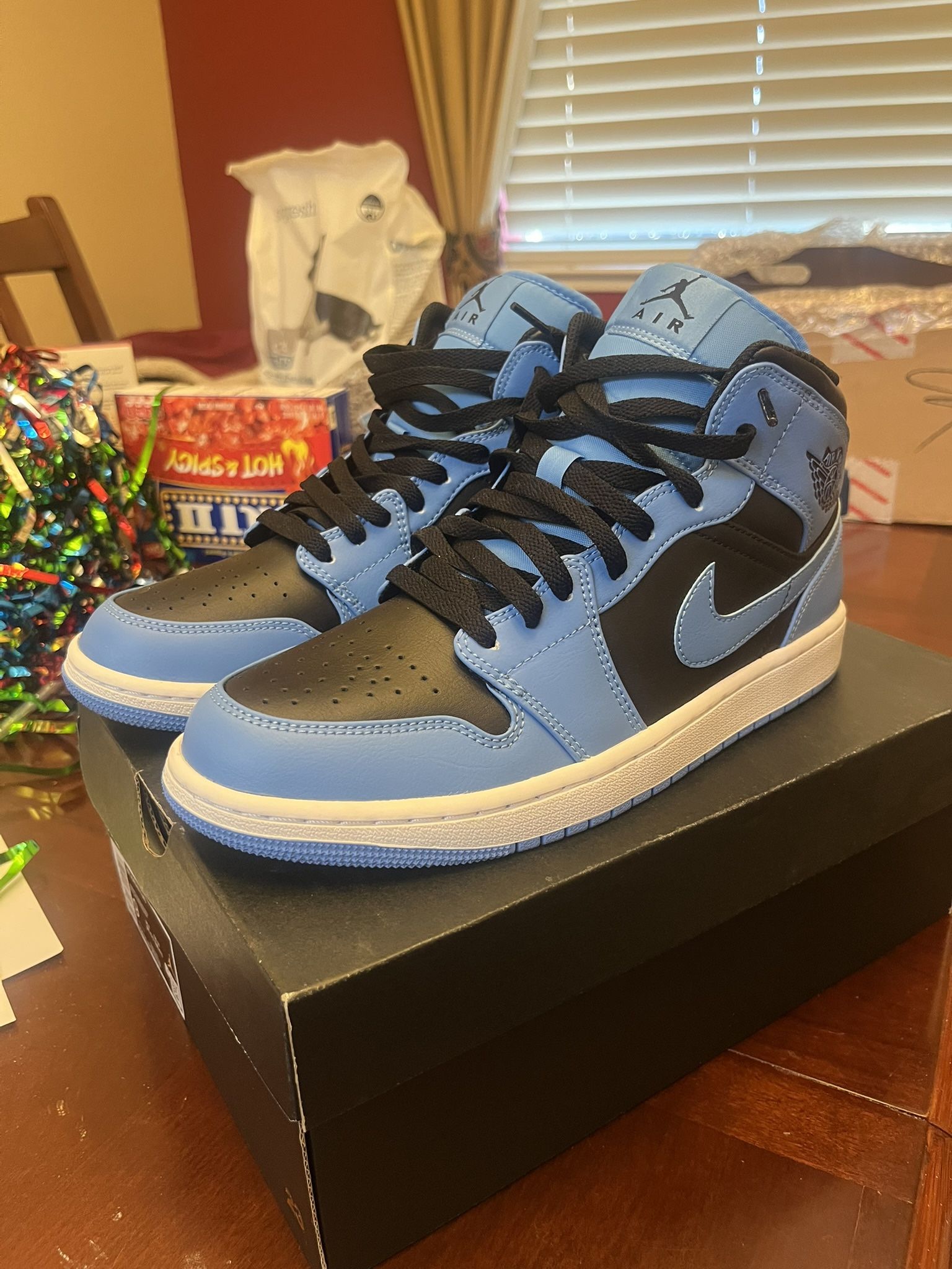 Low Jordan Mid Bleu FoncÃ© Jordan Mid Rouge Et Blanche Air Jordan