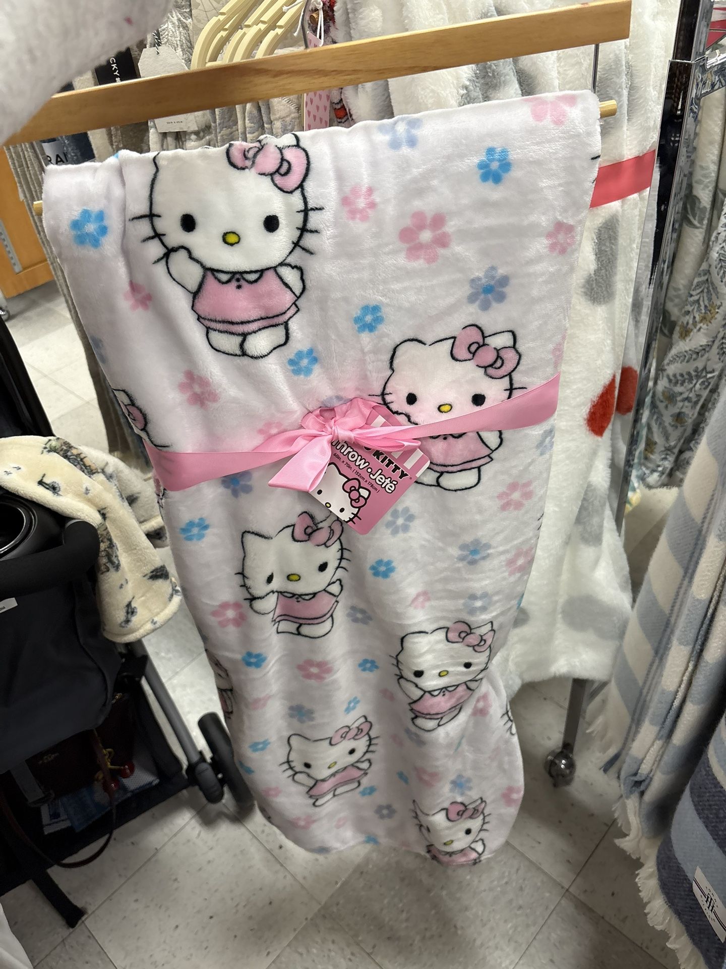 Hello Kitty Blanket