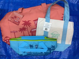 Trader joe tote and insulation $25