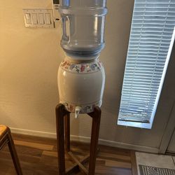 Ceramic Water Crock and 3 Gallon Jug 