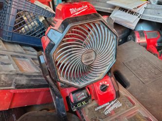 Milwaukee packout fan