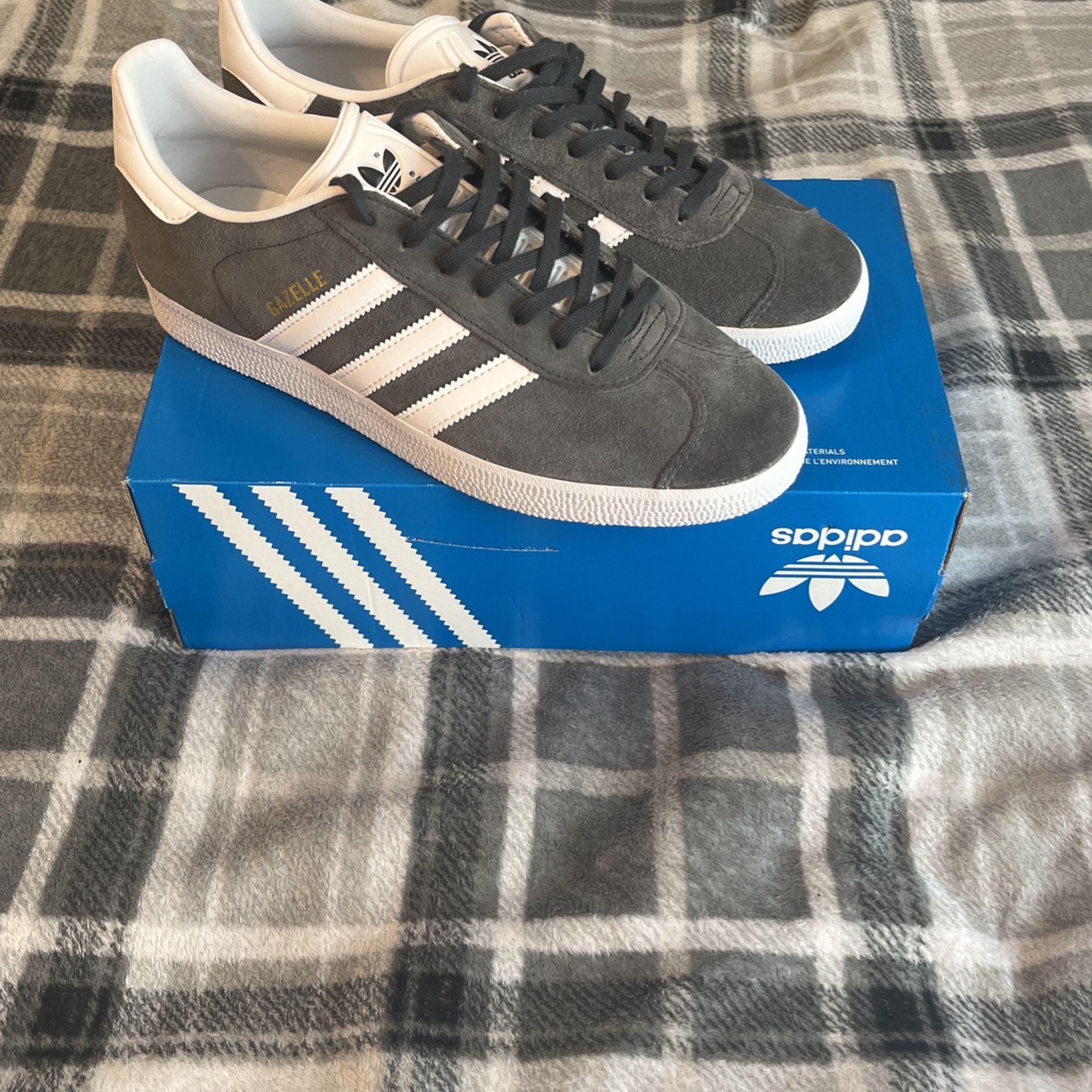 adidas gazelle silver green womens adidas Gazelle ADV