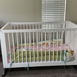Excellent condition crib