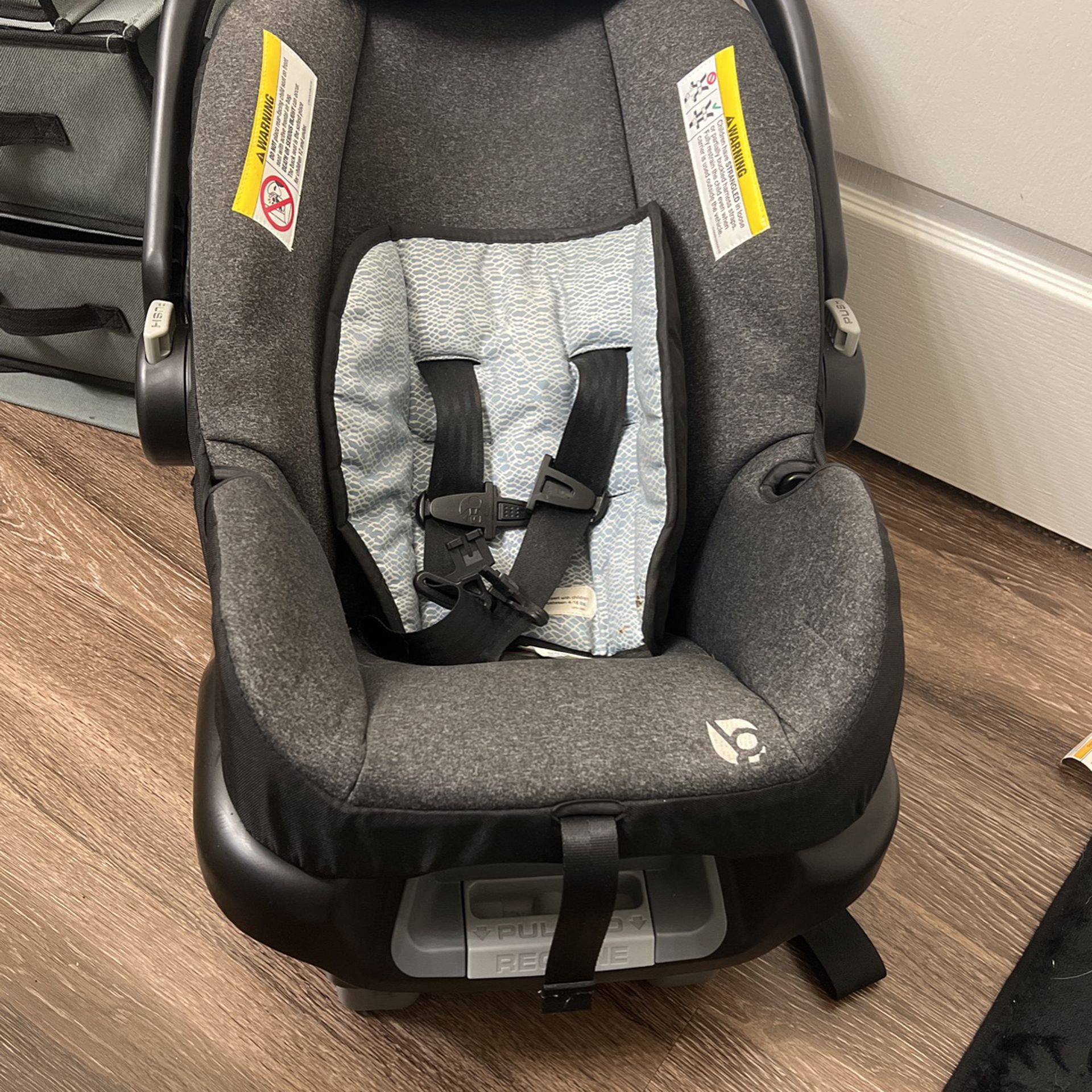 Babytrend Infant Car Seat