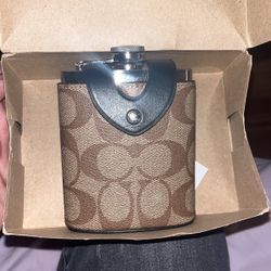 Coach Flask 