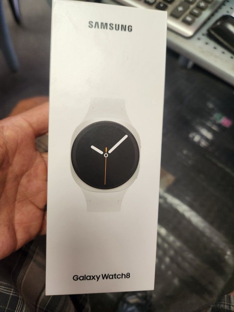 Samsung Galaxy Watch 8. 40mm Gps+cell