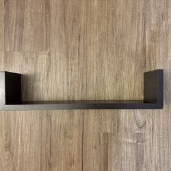 Wooden floating shelf