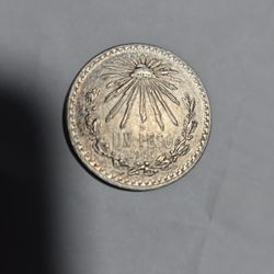 Un Peso De Plata 0720 De 1944 