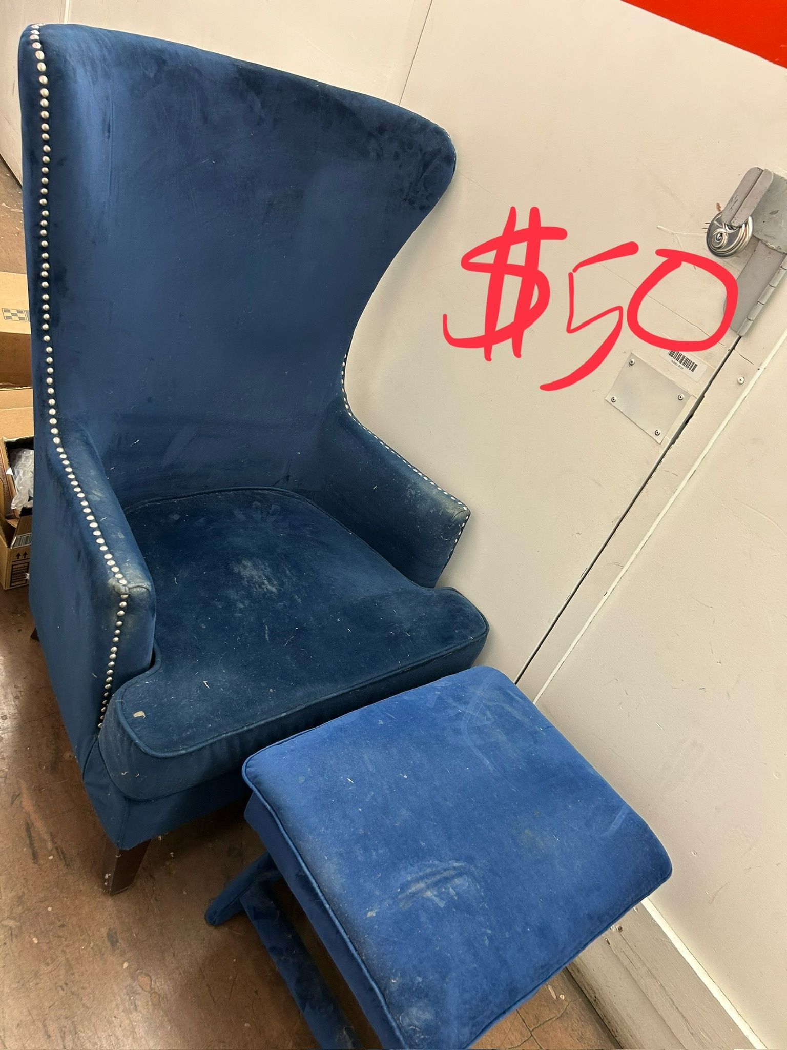 Wingback Chair With Ottoman 