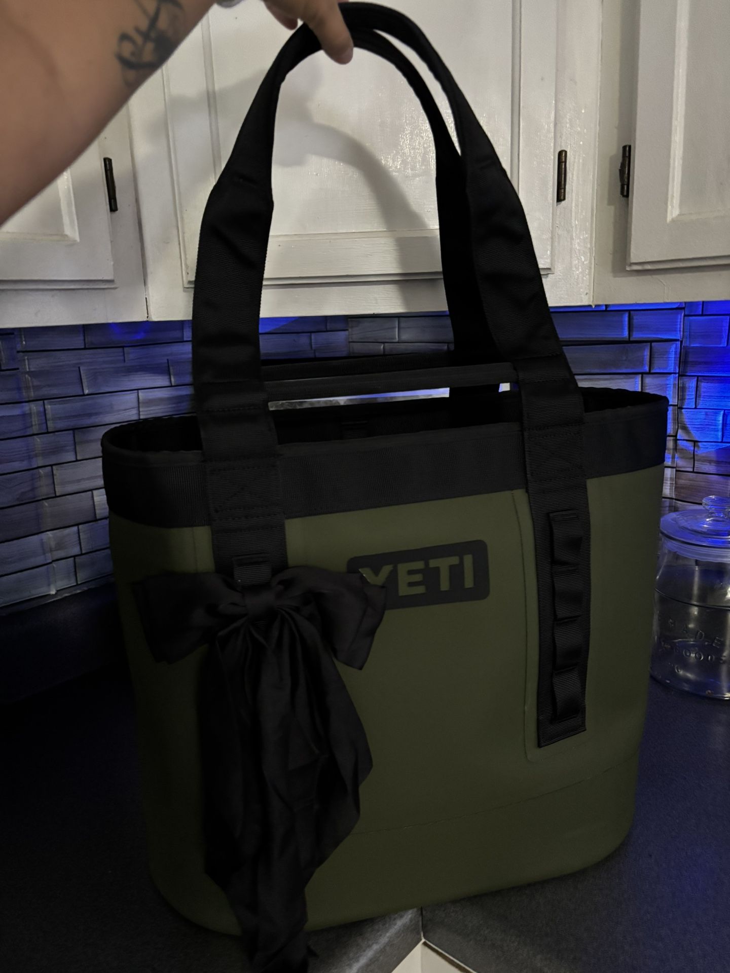 Yeti Camino 35