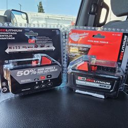 Milwaukee Battery M18