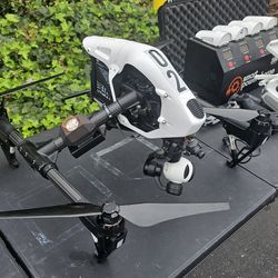 DJI Inspire 1 drone with osmo, 8 batteries, case