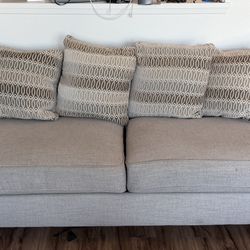 ASHLEY COUCHES EXCELLENT CONDITION