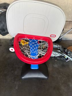 Basketball hoop