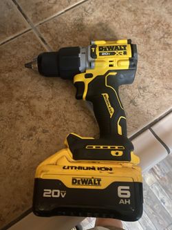 Dewalt