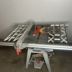 10” 1.5 HP Rigid Stationary Table Saw w/ Four Blades