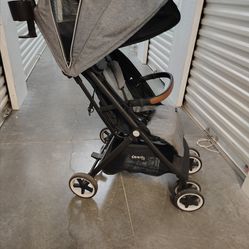 Evenflo Otto lightweight travel stroller
