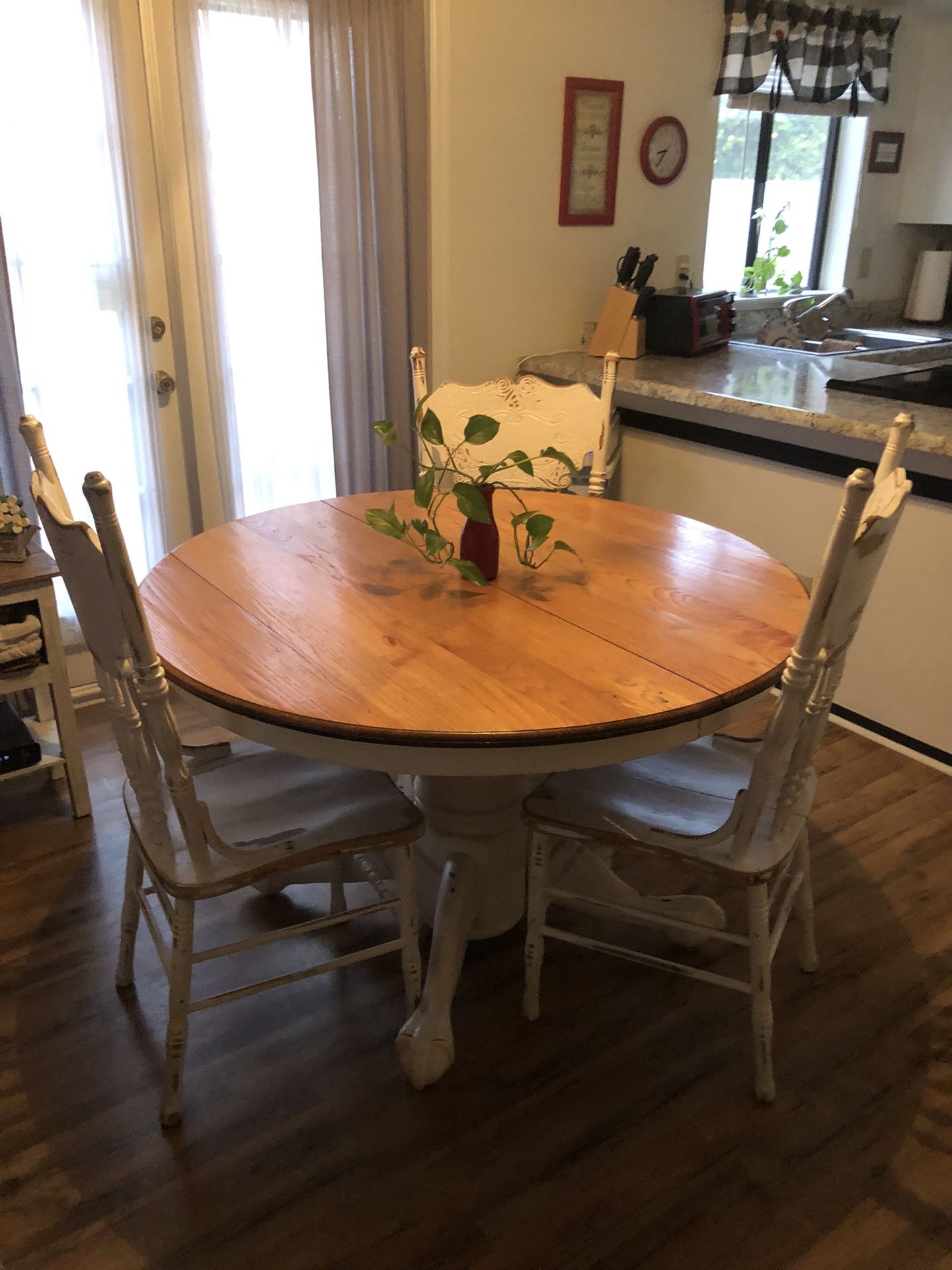 Solid Oak Kitchen Table & Chairs for Sale in Mesa, AZ OfferUp