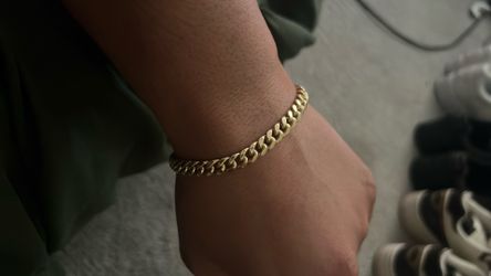 14k Cuban bracelet