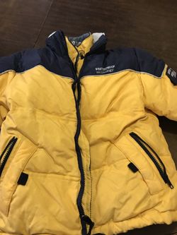 Boys snow jacket size 5