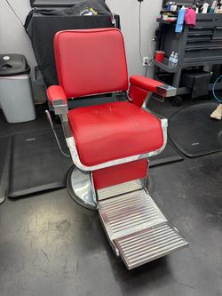 Barber chair