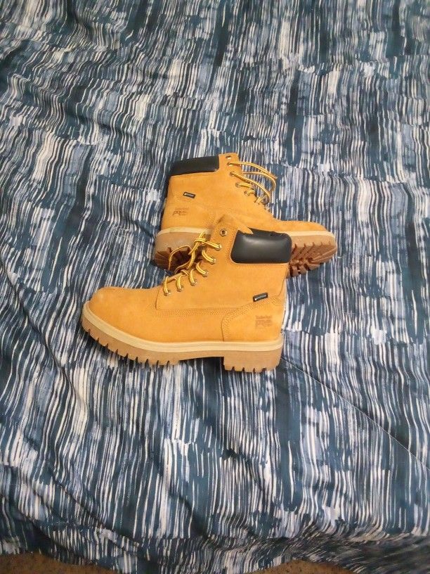 9.5 Men's Timberlands 